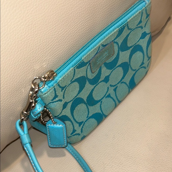 Coach Turquoise Signature Canvas Wristlet - Picture 4 of 10